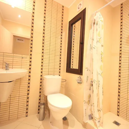 Menada Kavaci Апартаменты