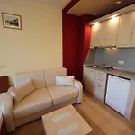 Menada Kavaci Apartment