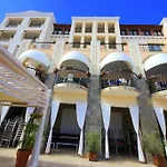 Apartment Menada Kavaci *