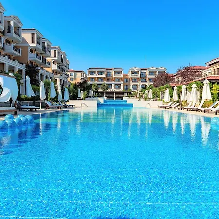 Menada Kavaci Apartment *