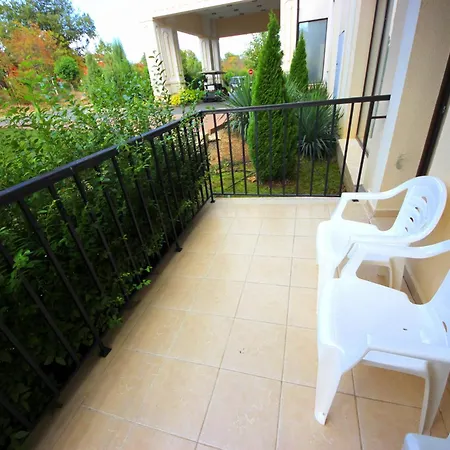 Menada Kavaci * Szozopol