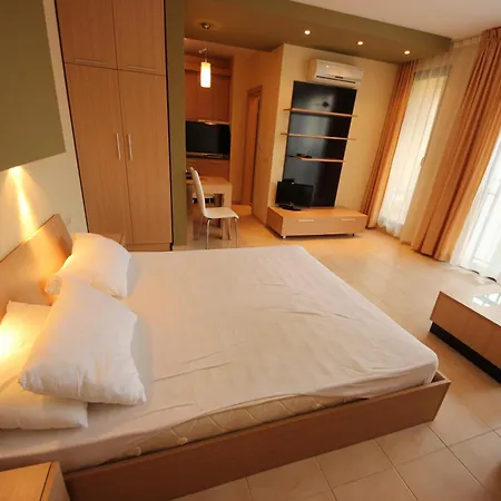 Menada Kavaci Apartman *