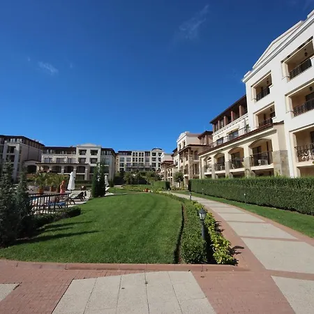 Apartment Menada Kavaci *