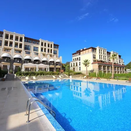 Apartment Menada Kavaci *