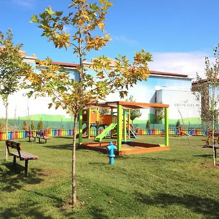 Menada Kavaci Apartment *