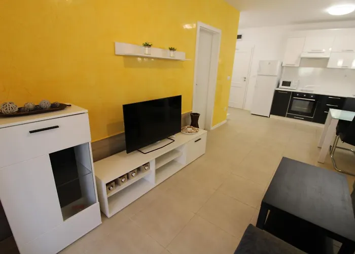 Menada Kavaci Apartamento *